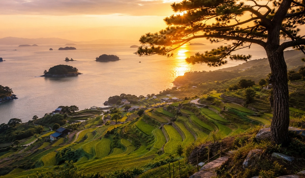 La costa di Namhae